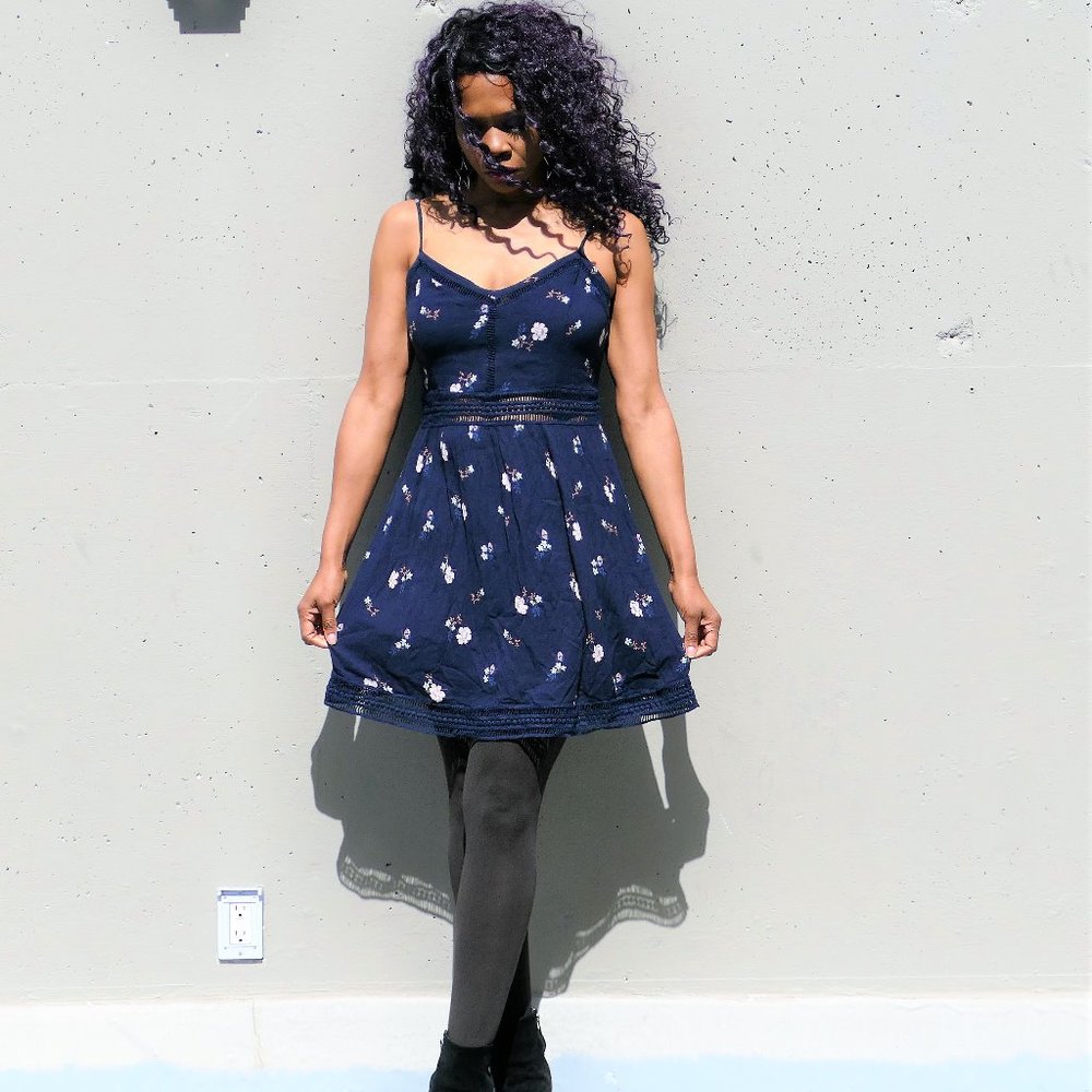 ABERCROMBIE & FITCH Navy Floral Print Dress sz L